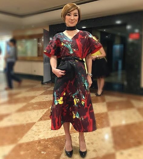 Angel Wong in Melinda Looi Ready-To-Wear AW16