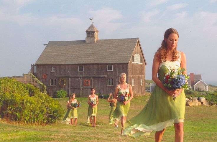 Gorgeous bridesmaids in soft knee-length chiffon dress with detail lace on the strap