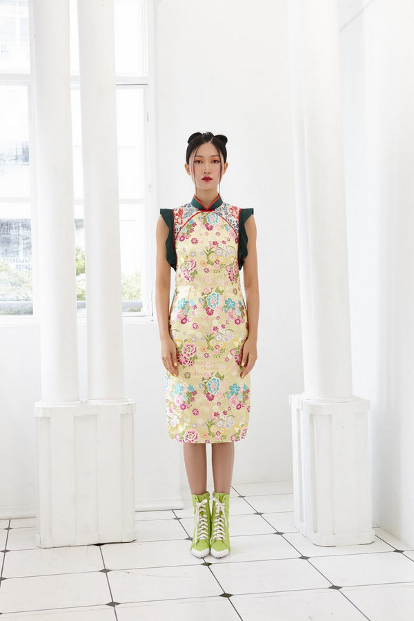 Pre-Order GOLD FLORAL BROCADE WITH DETACHABLE GREEN TAFFETA PEPLUM AND RUFFLE SLEEVE - CHEONGSAM - GREEN
