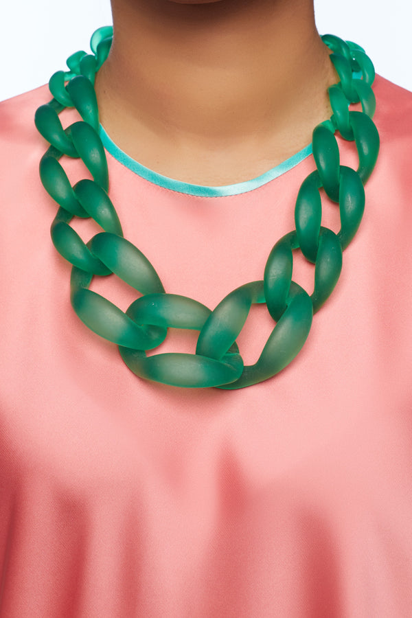 ARC ARCYLIC TRANSPARENT CHUNKY NECKLACE WITH BACK HOOK OPENING  - DARK GREEN